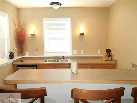 2130 Arbor Meadows Dr, Dewitt, MI 48820 photo 25