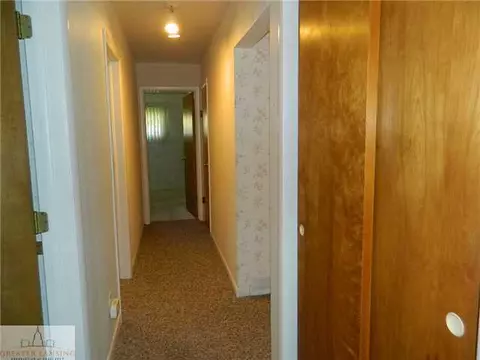 15090 Pinehurst, Lansing, MI 48906 photo 13