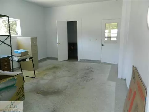 15090 Pinehurst, Lansing, MI 48906 photo 21