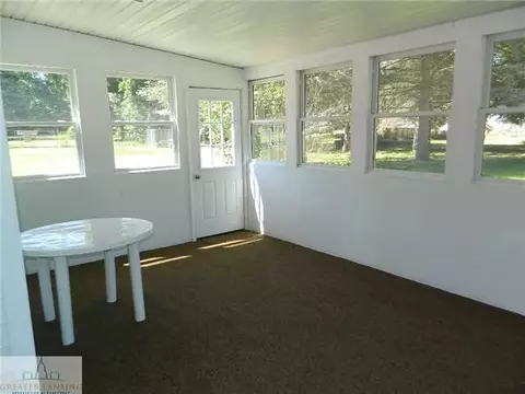 15090 Pinehurst, Lansing, MI 48906 photo 16