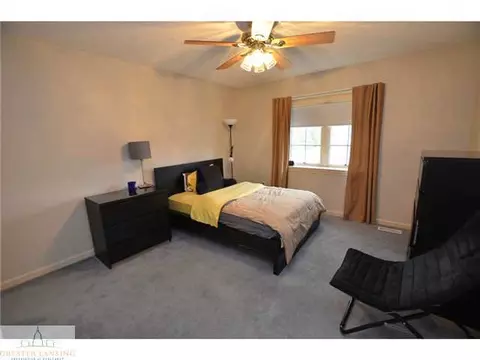 96 Three Oaks, Okemos, MI 48864 photo 23