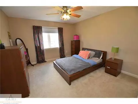 96 Three Oaks, Okemos, MI 48864 photo 19