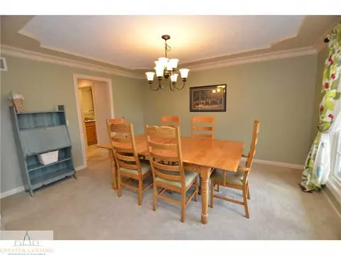 96 Three Oaks, Okemos, MI 48864 photo 4