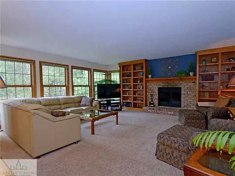 191 Newman, Williamston, MI 48895 photo 5