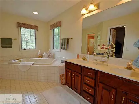 191 Newman, Williamston, MI 48895 photo 16