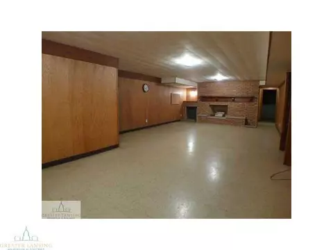 4217 Barton, Lansing, MI 48917 photo 17