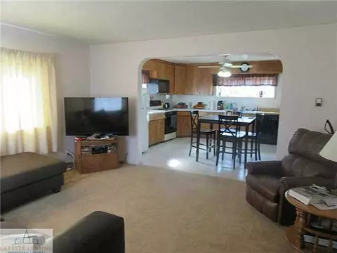 1770 E Alward, Dewitt, MI 48820 photo 3