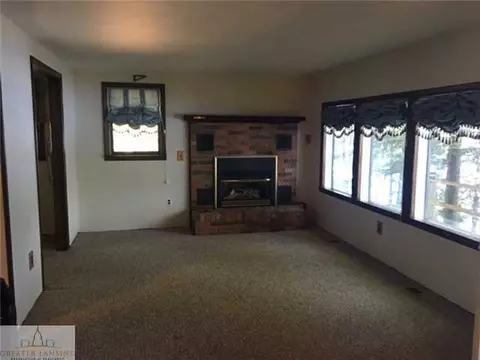 3237 Lakeview Dr, Harrison, MI 48625 photo 7