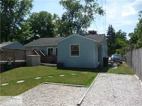3104 Sheffer Ave, Lansing, MI 48906 photo 16