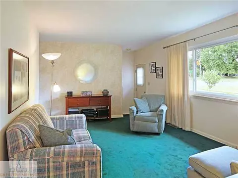 5537 Marsh, Haslett, MI 48840 photo 3