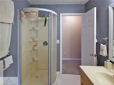 5537 Marsh, Haslett, MI 48840 photo 10