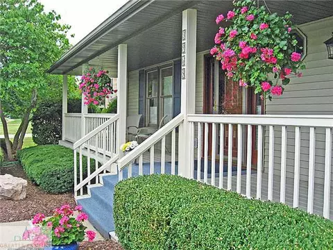 3965 Camperdown Dr, Lansing, MI 48911 photo 22