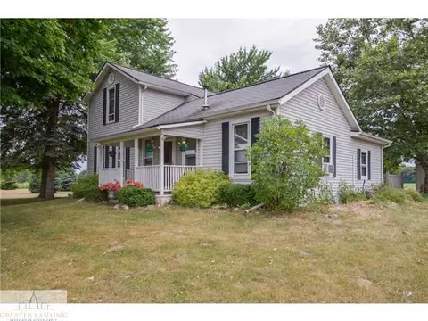 10670 W Herbison Rd, Eagle, MI 48822 photo 1