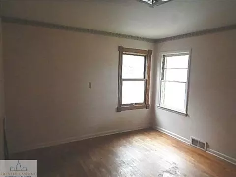 13565 Maple St, Eagle, MI 48822 photo 9
