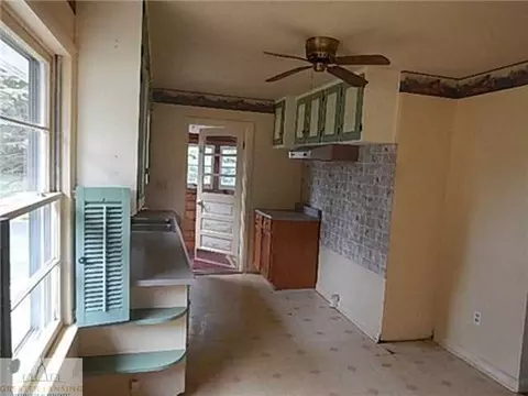 13565 Maple St, Eagle, MI 48822 photo 3
