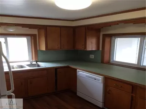 1060 E State Rd, Lansing, MI 48906 photo 5