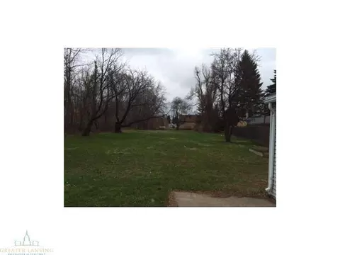 1060 E State Rd, Lansing, MI 48906 photo 8