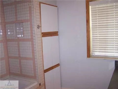 111 E Plain St, Eaton Rapids, MI 48827 photo 7
