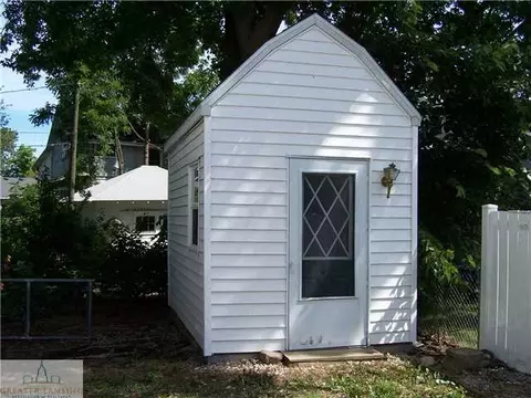111 E Plain St, Eaton Rapids, MI 48827 photo 10