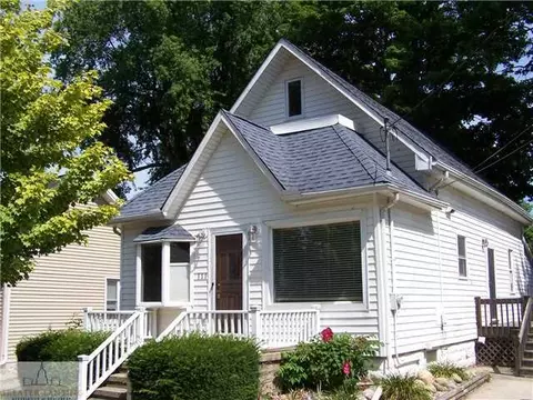 111 E Plain St, Eaton Rapids, MI 48827 photo 1
