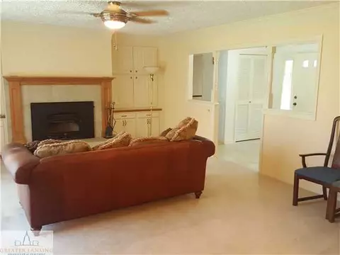1821 Persimmon Path, Holt, MI 48842 photo 7