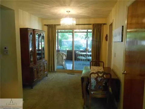4400 Devonshire, Lansing, MI 48910 photo 7