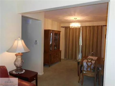 4400 Devonshire, Lansing, MI 48910 photo 8