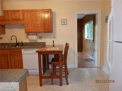 410 N N Brg, Dewitt, MI 48820 photo 7