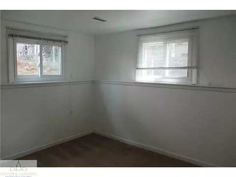 7039 Aurelius Rd, Lansing, MI 48911 photo 10