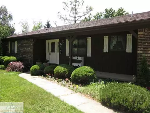 6471 Lansdown Dr, Dimondale, MI 48821 photo 3