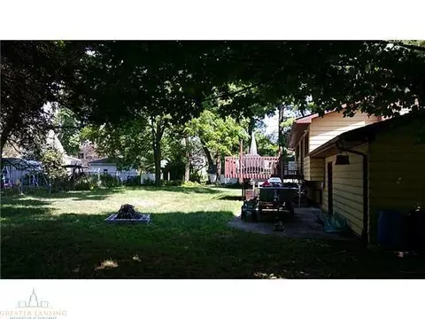 414 Washington, Dewitt, MI 48820 photo 3