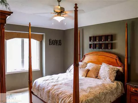 1347 Sanborn Dr, Dewitt, MI 48820 photo 10