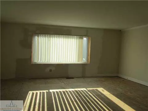 10401 E Lovejoy, Perry, MI 48872 photo 5