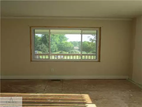 10401 E Lovejoy, Perry, MI 48872 photo 4