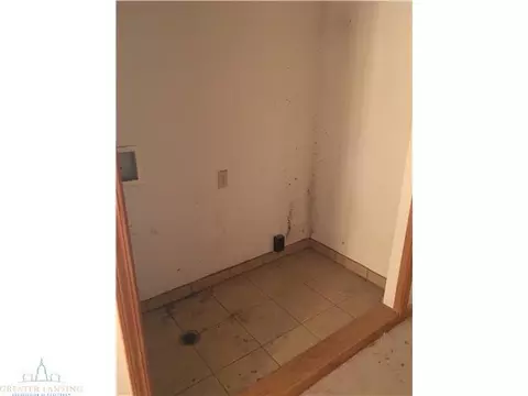 920 Divison St, Owosso, MI 48867 photo 12