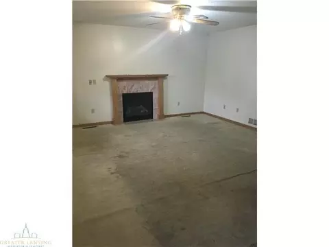 920 Divison St, Owosso, MI 48867 photo 6