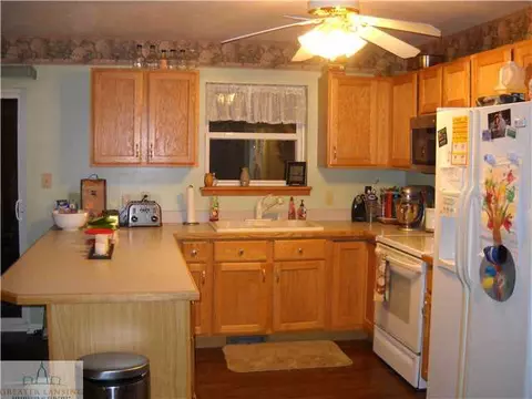 7128 Beard, Perry, MI 48872 photo 8