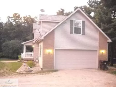 7128 Beard, Perry, MI 48872 photo 4