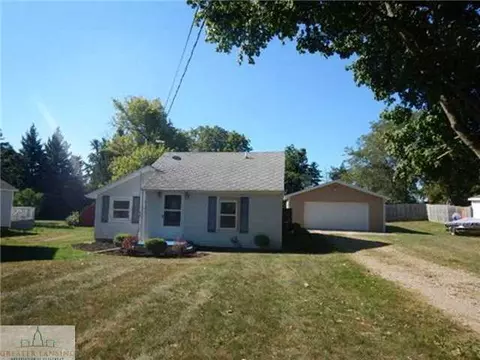 9077 W Herbison Rd, Eagle, MI 48822 photo 1