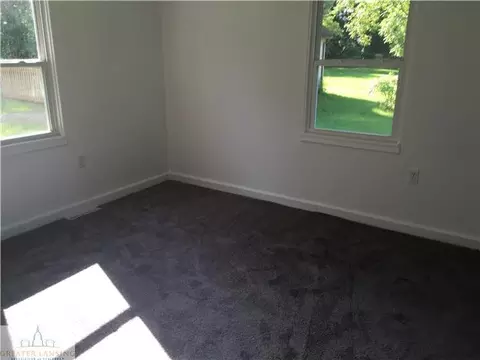 1341 Bennett Rd, Lansing, MI 48906 photo 10