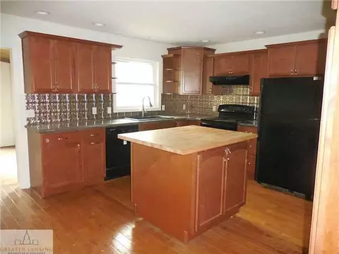 1778 E Webb Rd, Dewitt, MI 48820 photo 9