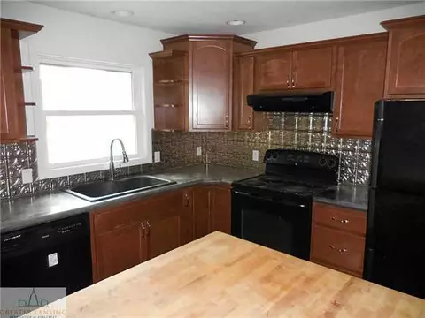 1778 E Webb Rd, Dewitt, MI 48820 photo 10