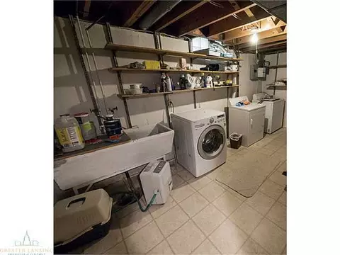 4926 Devonshire Ave, Lansing, MI 48910 photo 12