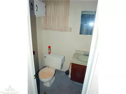 1691 Sherbrook Rd, Lansing, MI 48906 photo 22