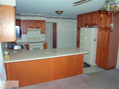 1691 Sherbrook Rd, Lansing, MI 48906 photo 4