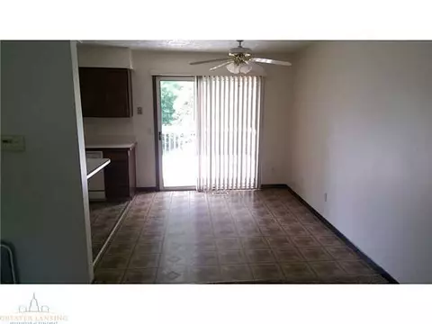 1144 Bennington, Lansing, MI 48917 photo 6