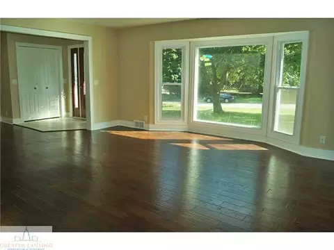 4006 Barton Rd, Lansing, MI 48917 photo 5