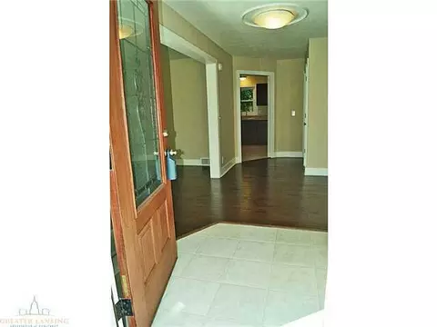 4006 Barton Rd, Lansing, MI 48917 photo 3