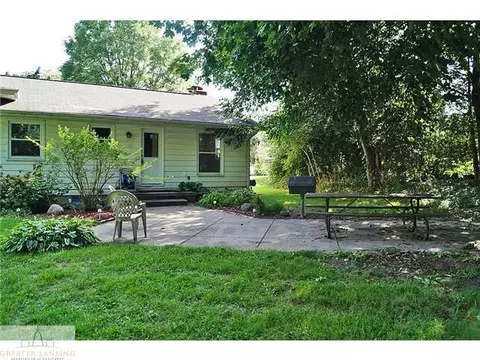 4006 Barton Rd, Lansing, MI 48917 photo 24
