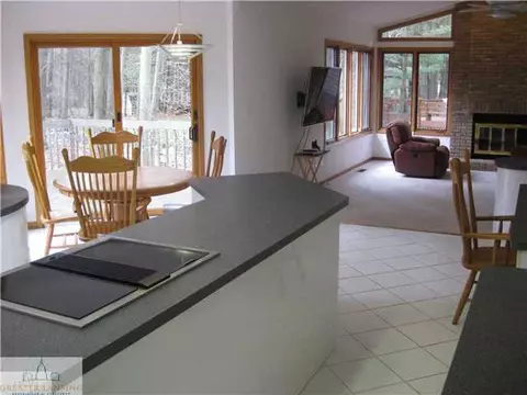 1109 Windreef Cir, Okemos, MI 48864 photo 9